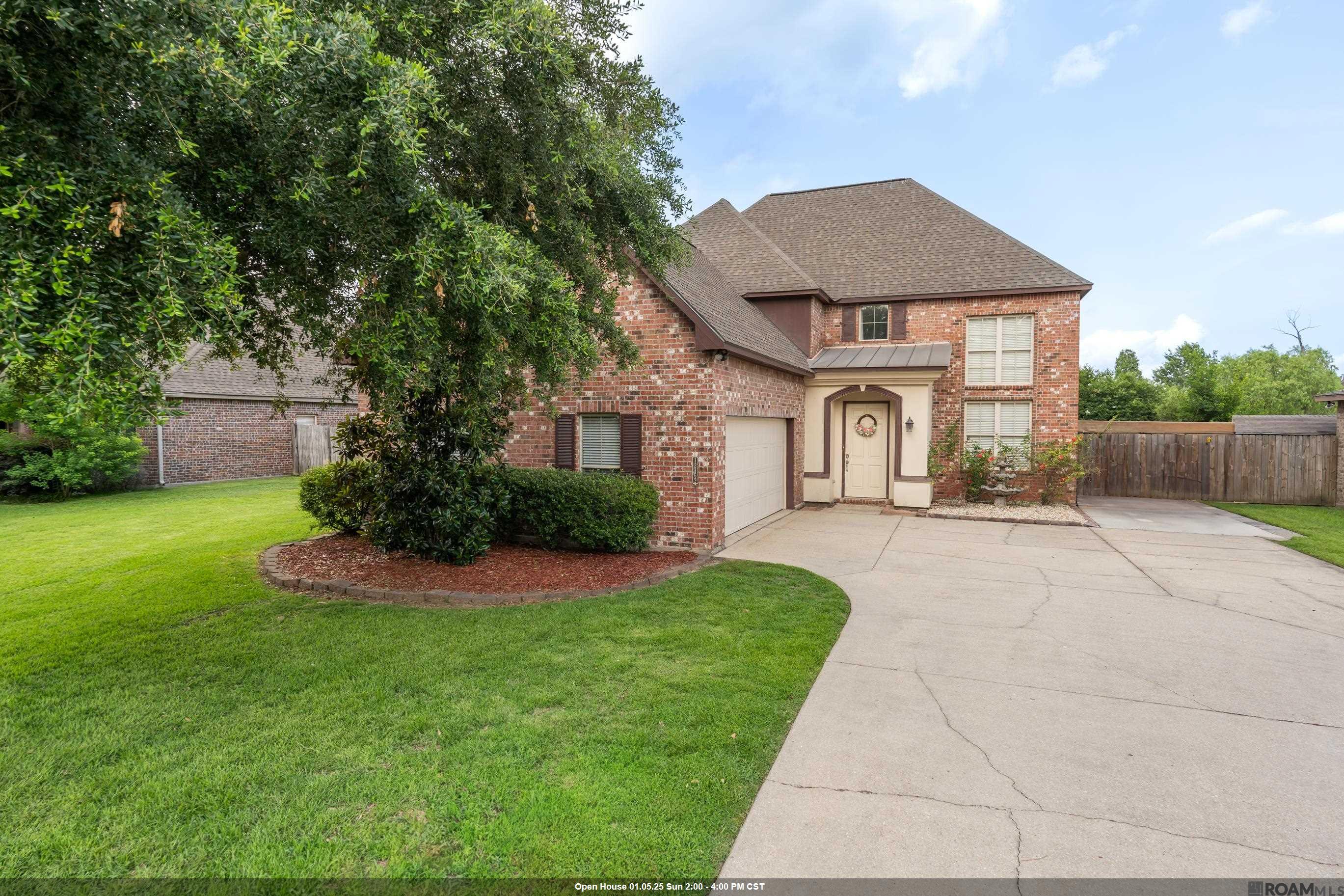 12162 Canterbury Park Dr, Geismar, Louisiana image 1