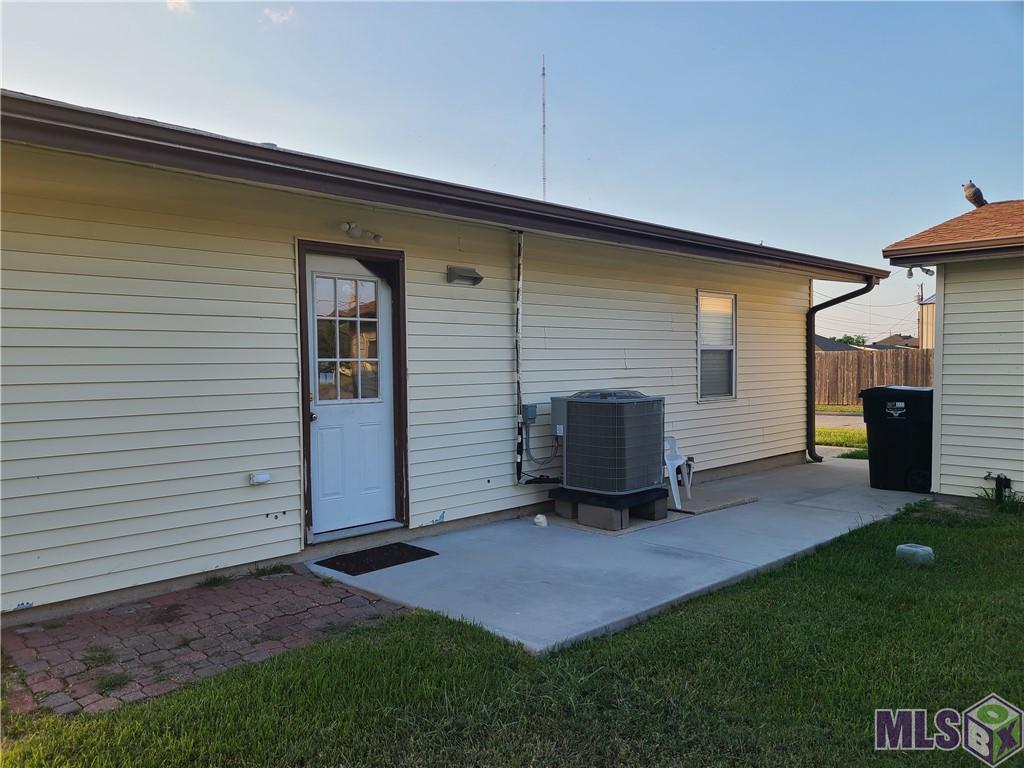 2919 Marietta Street, Chalmette, Louisiana image 10