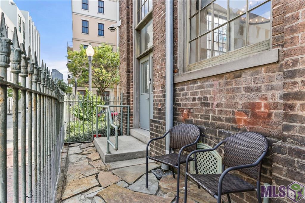 920 Poeyfarre Street #101, New Orleans, Louisiana image 18