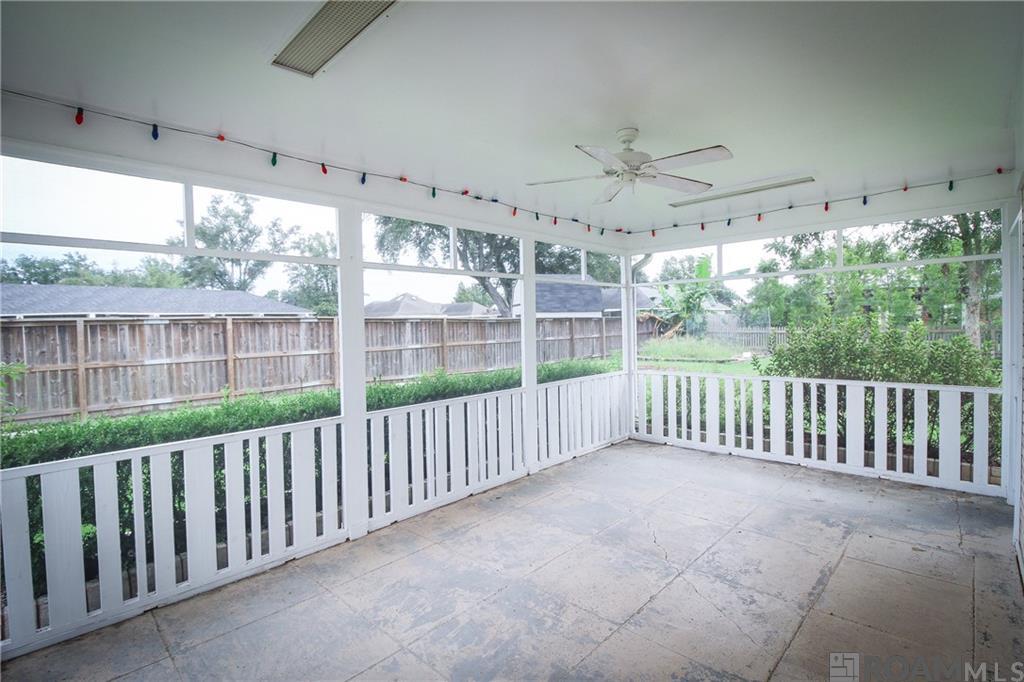 323 Mimosa Avenue, Luling, Louisiana image 14