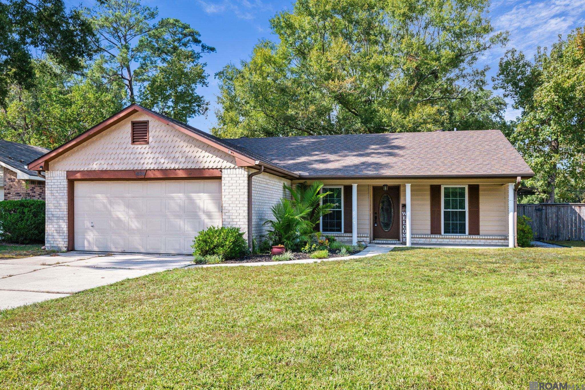 680 Forest Loop, Mandeville, Louisiana image 1