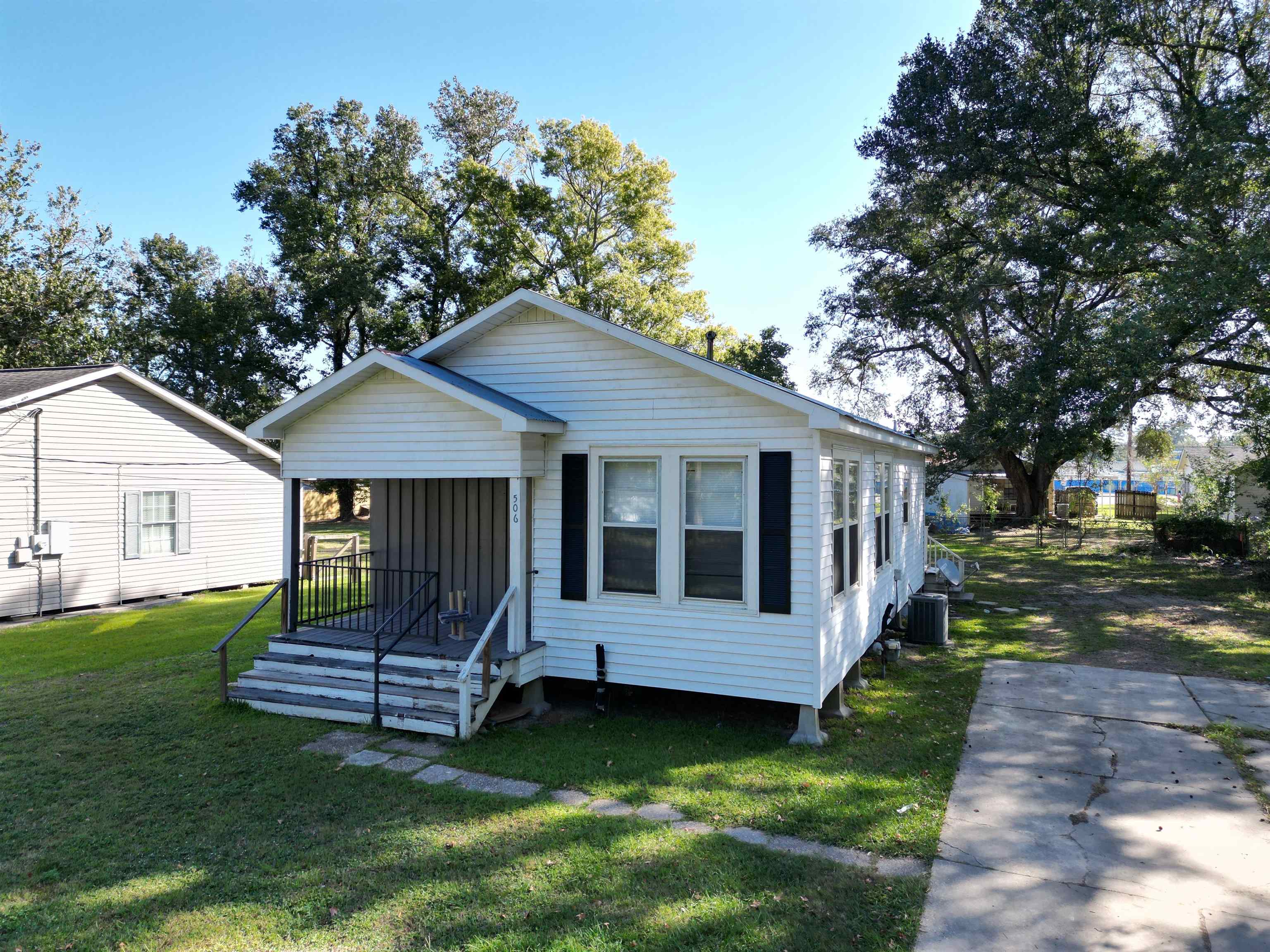 506 N Marchand Ave, Gonzales, Louisiana image 1