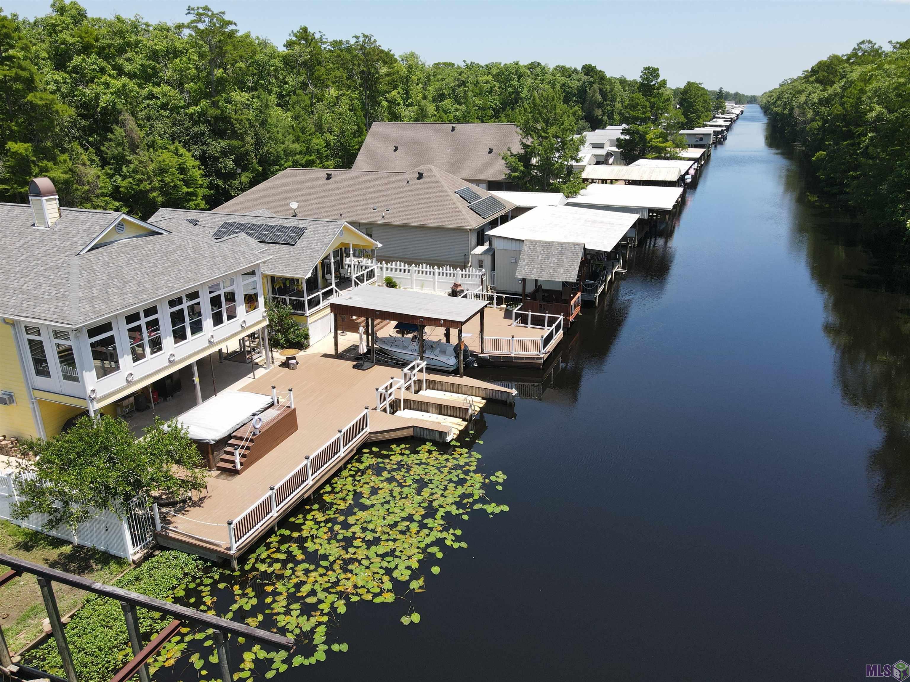 23022 Chene Blanc Ln, Maurepas, Louisiana image 5