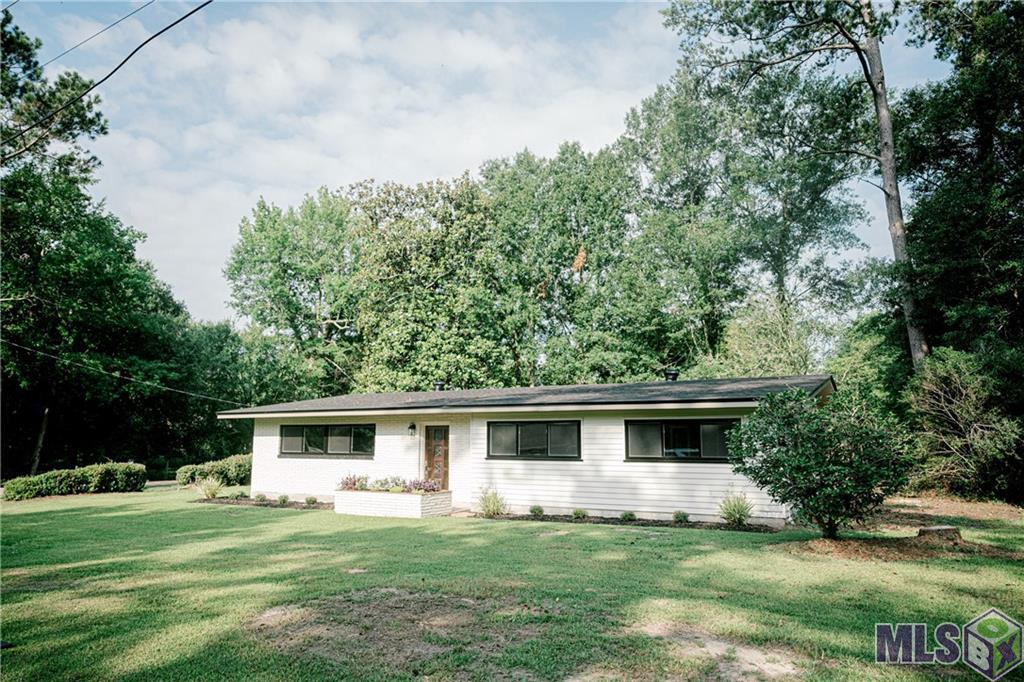 305 Peach Tree Drive, Bogalusa, Louisiana image 2