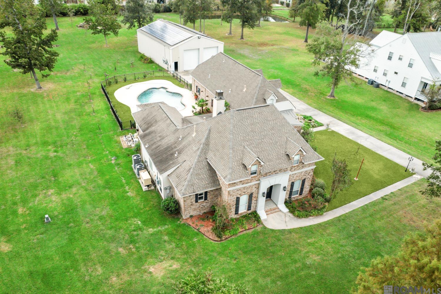 40400 Abby James Rd, Prairieville, Louisiana image 2