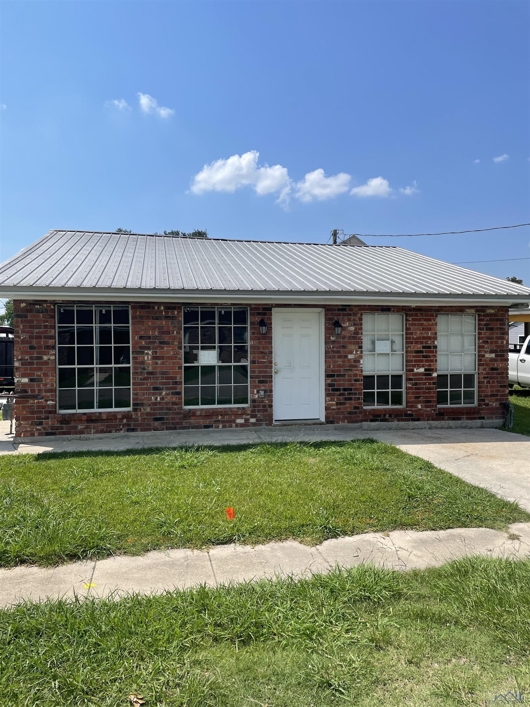 316 Washington St, Napoleonville, Louisiana image 1