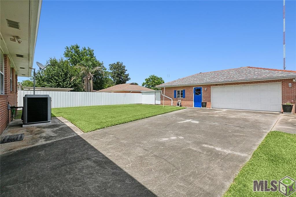 3411 Fenelon Street, Chalmette, Louisiana image 15