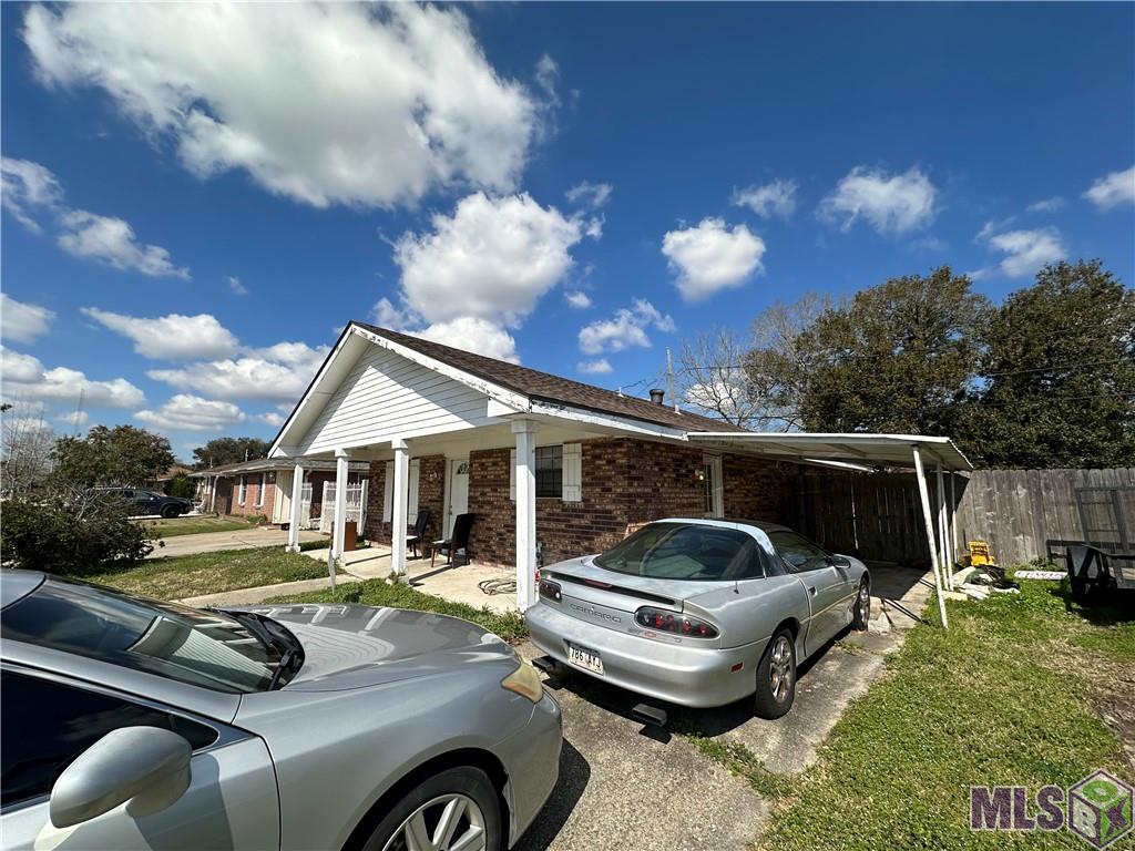 2212 Delta Queen Drive, Violet, Louisiana image 2