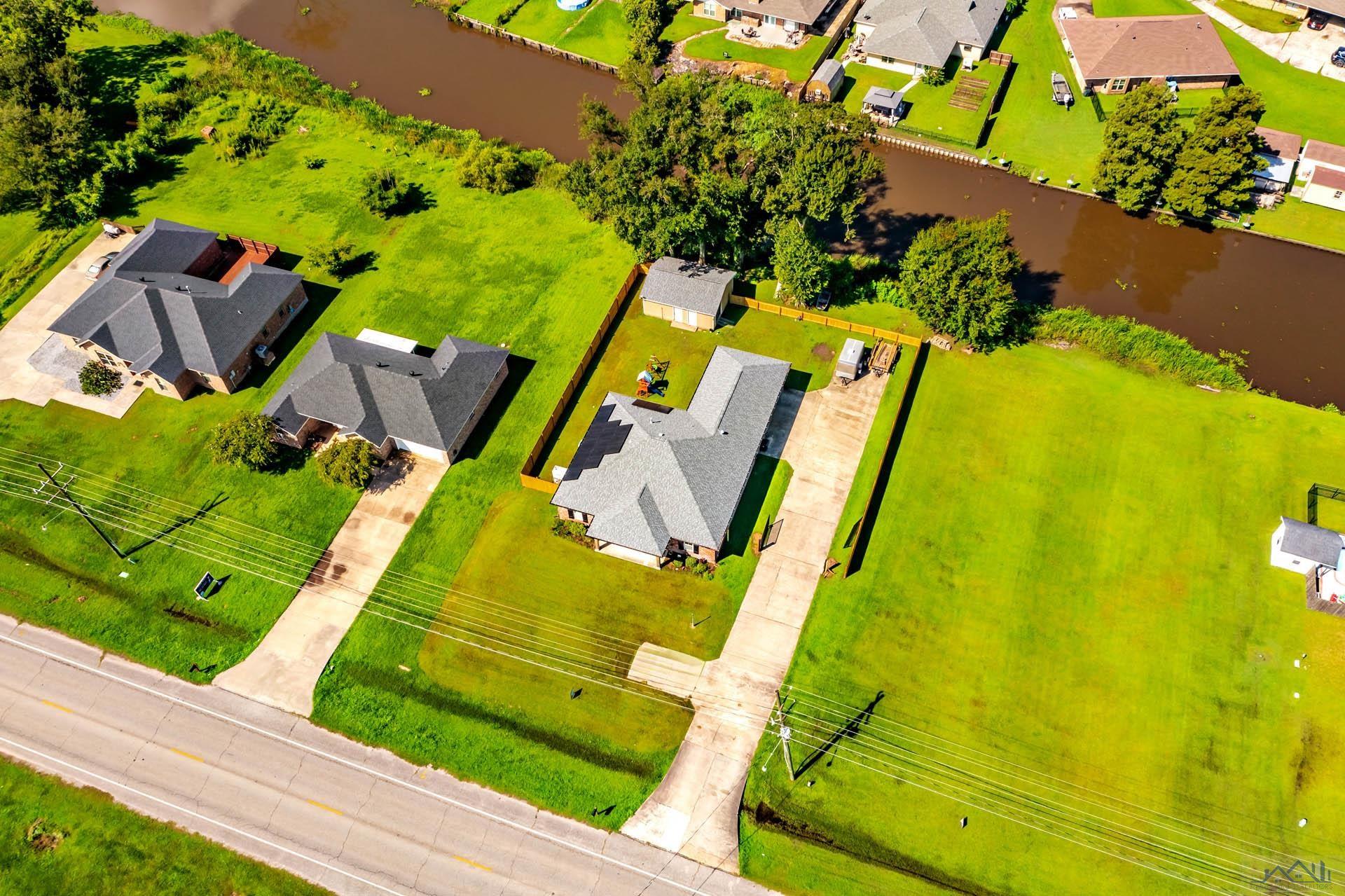 10428 East Park Ave, Houma, Louisiana image 2