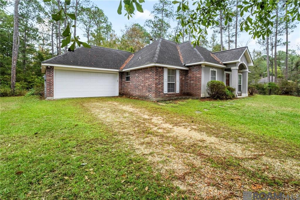 68454 Abney Drive, Mandeville, Louisiana image 2