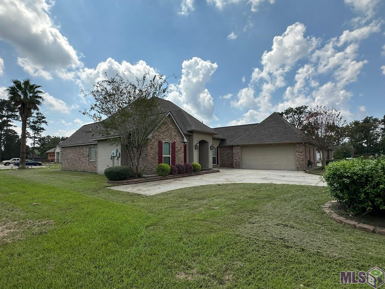 1531 City Place St, Gonzales, Louisiana image 30