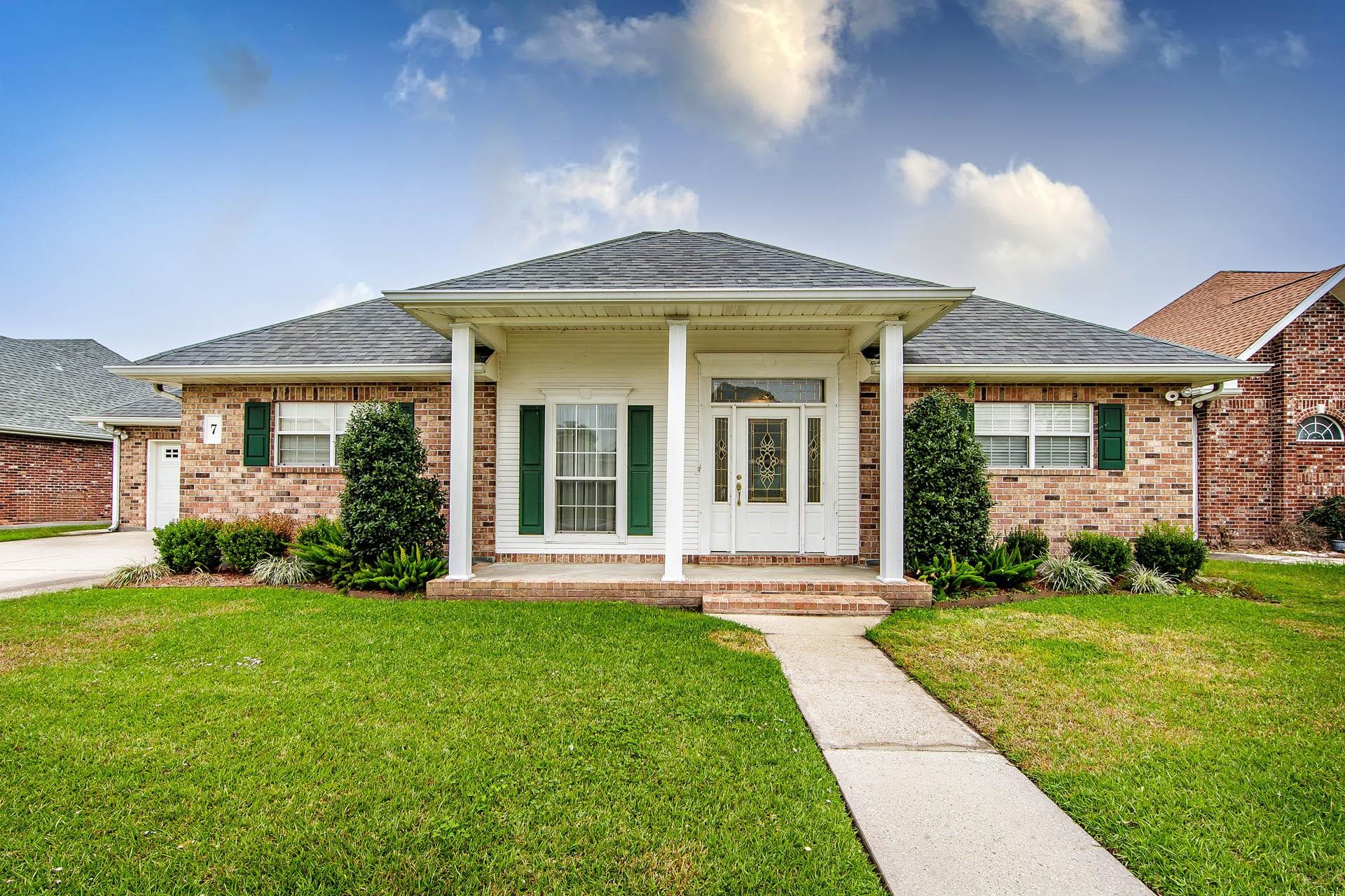 7 Cambridge Circle, Houma, Louisiana image 1