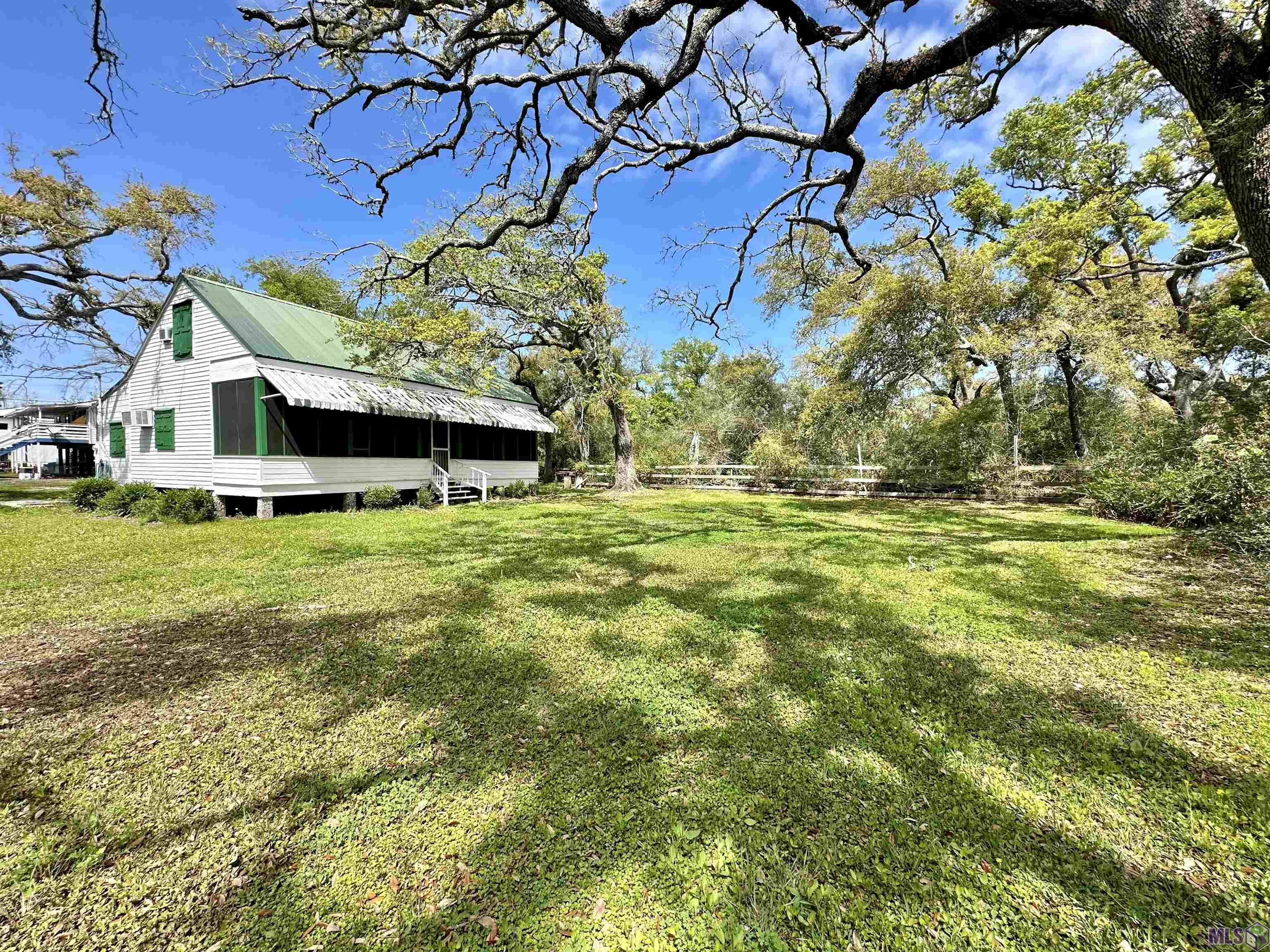 196 Coulon Rigaud Lane, Grand Isle, Louisiana image 5