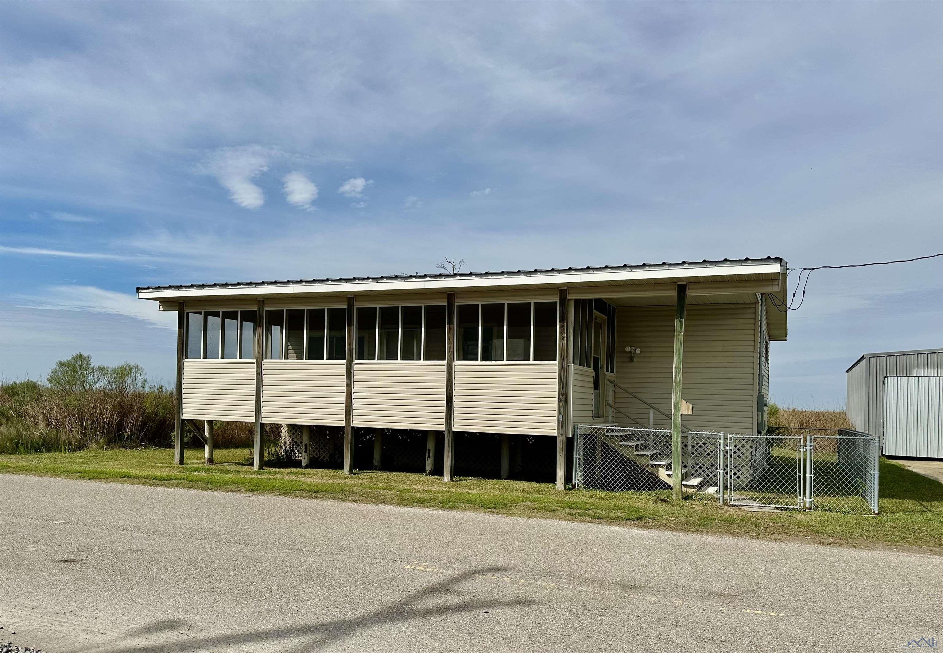 1095/1096 Four Point Rd, Dulac, Louisiana image 1