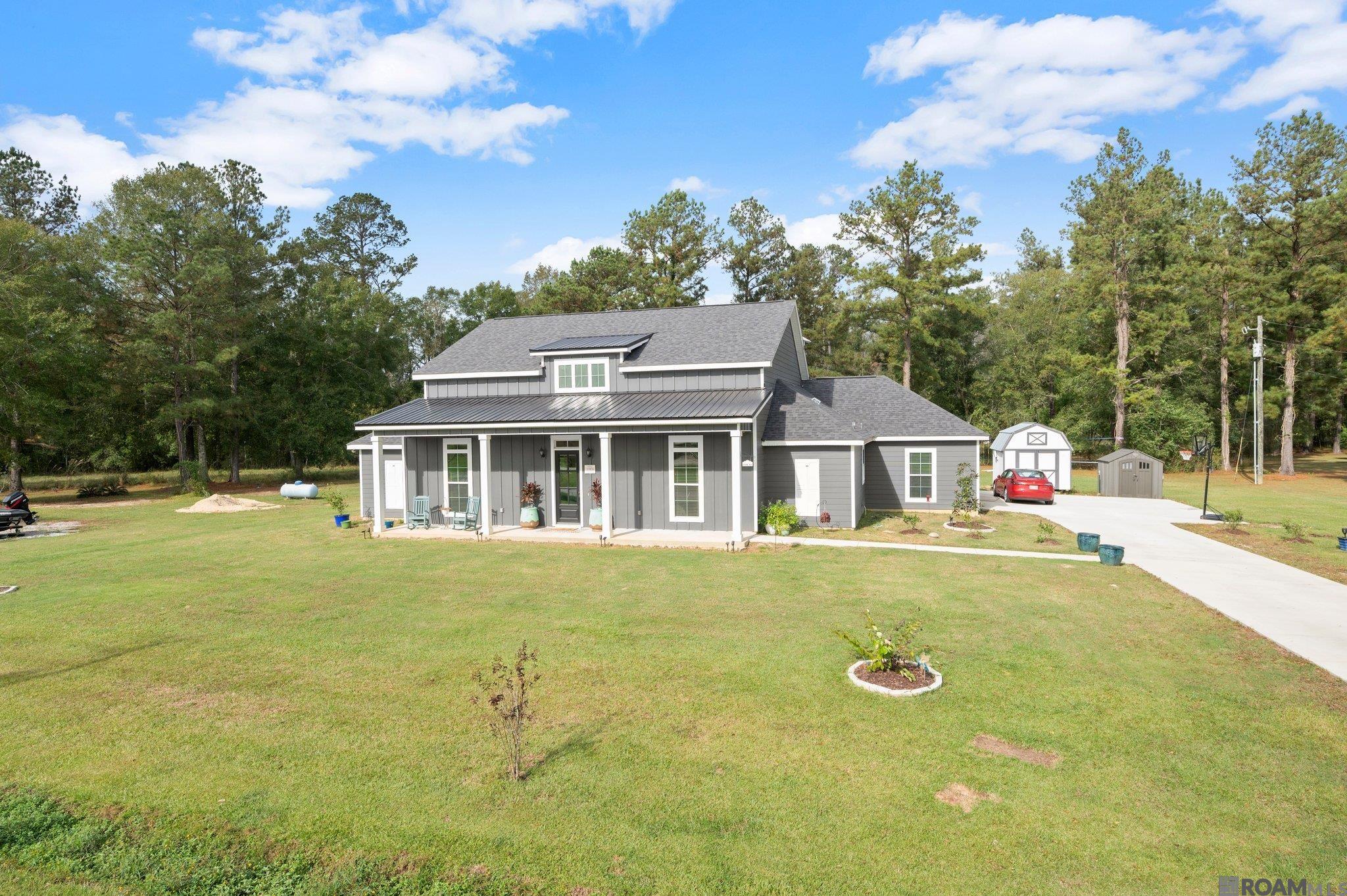 33159 Mangum Chapel Rd, Walker, Louisiana image 1