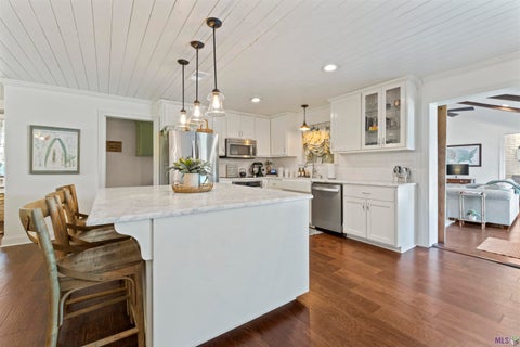 Featured picture for the property 2024006813