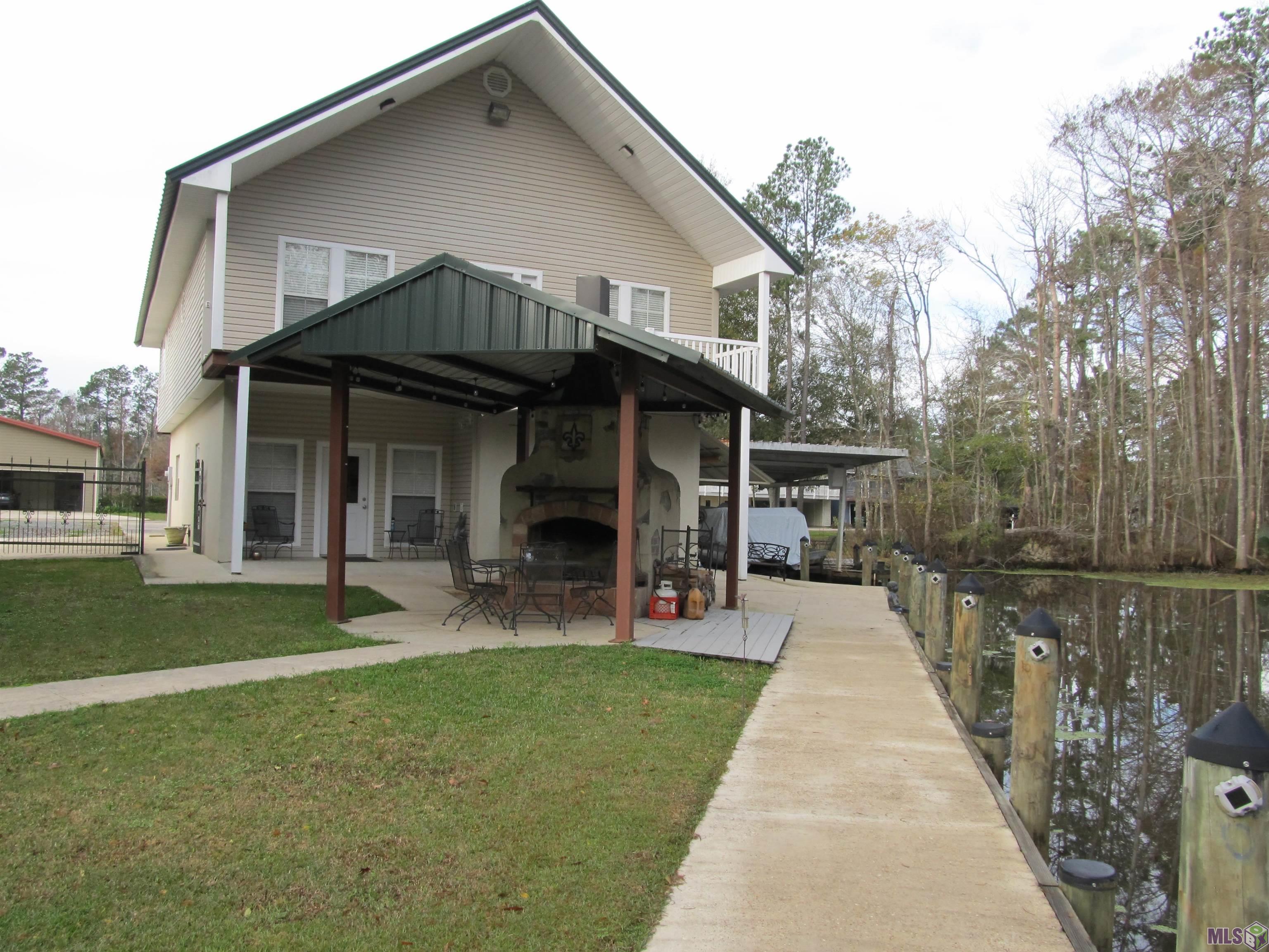 31719 River Pin River Pines Dr, Springfield, Louisiana image 1