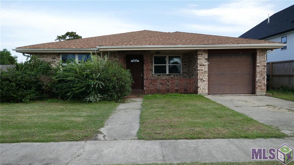 3805 Plaza Drive, Chalmette, Louisiana image 1