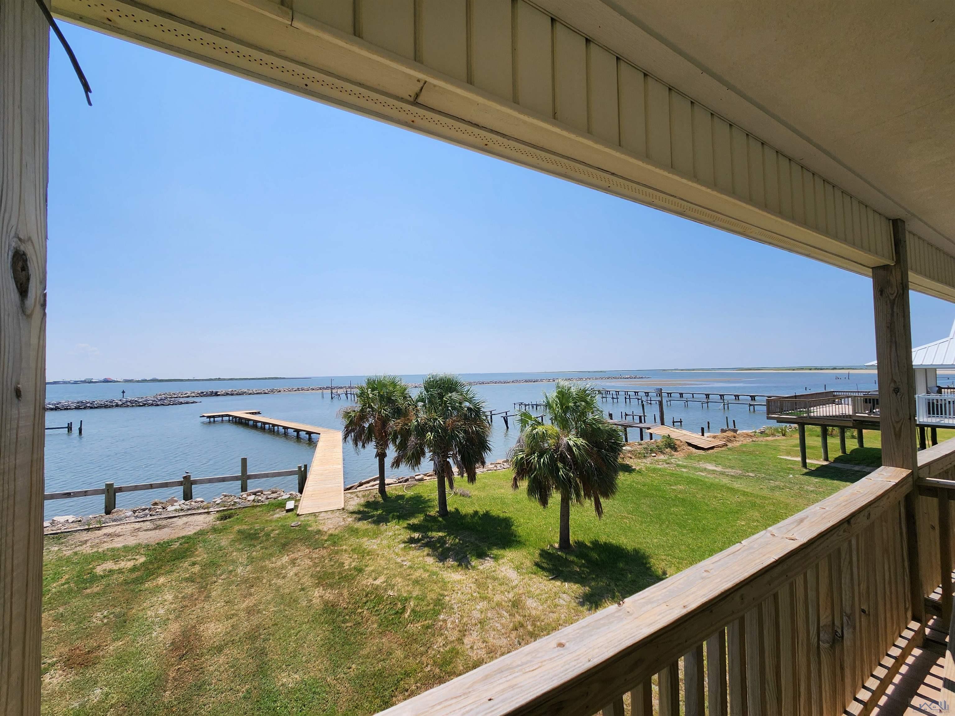 227 W Central Ave, Grand Isle, Louisiana image 11