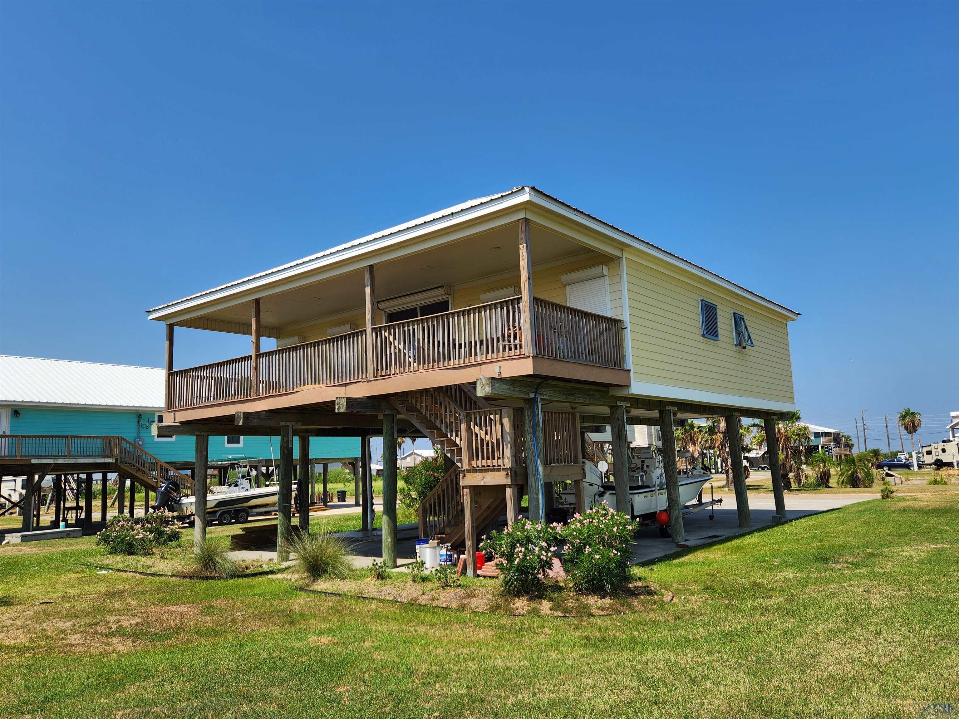 227 W Central Ave, Grand Isle, Louisiana image 1