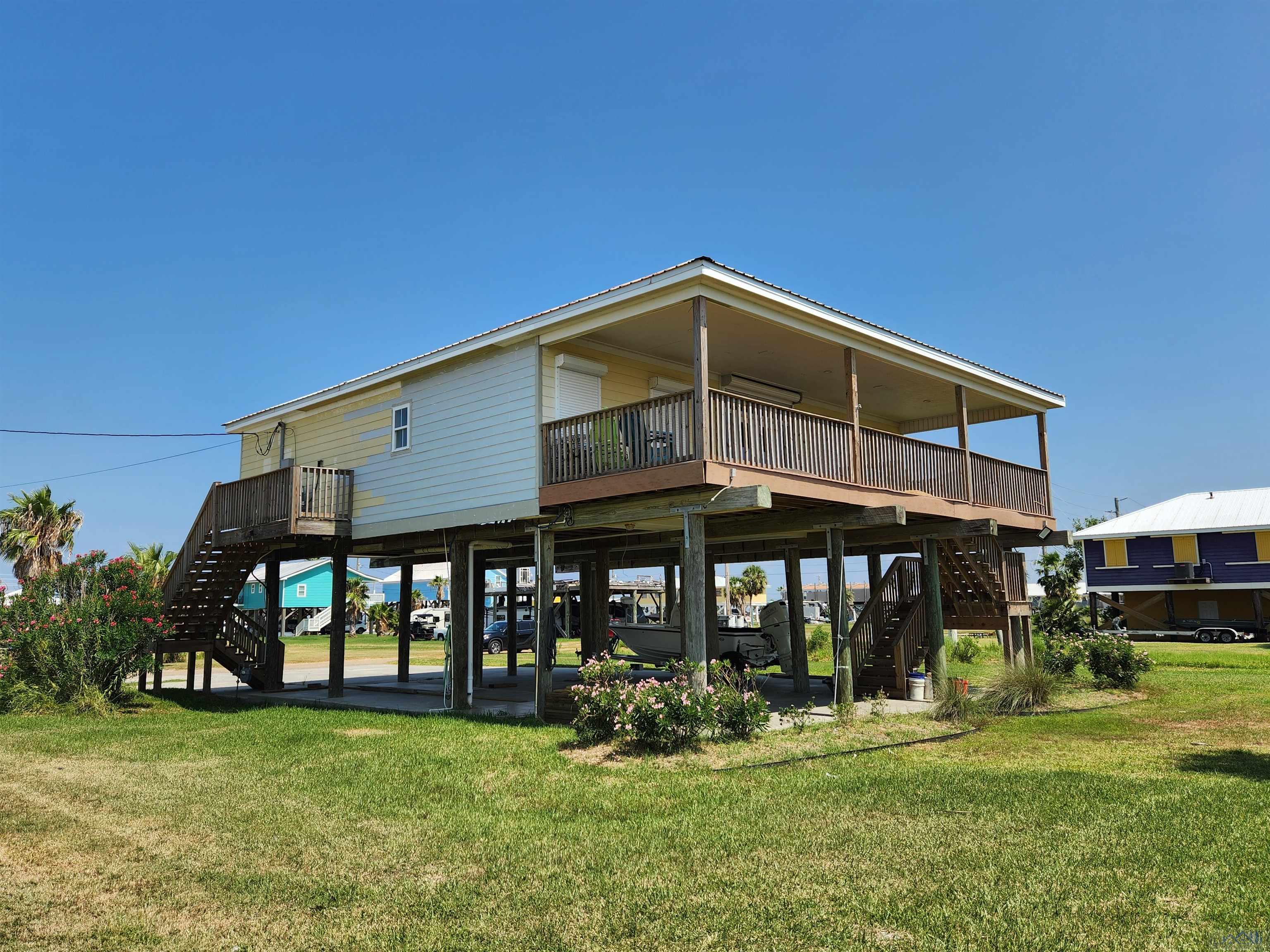 227 W Central Ave, Grand Isle, Louisiana image 2