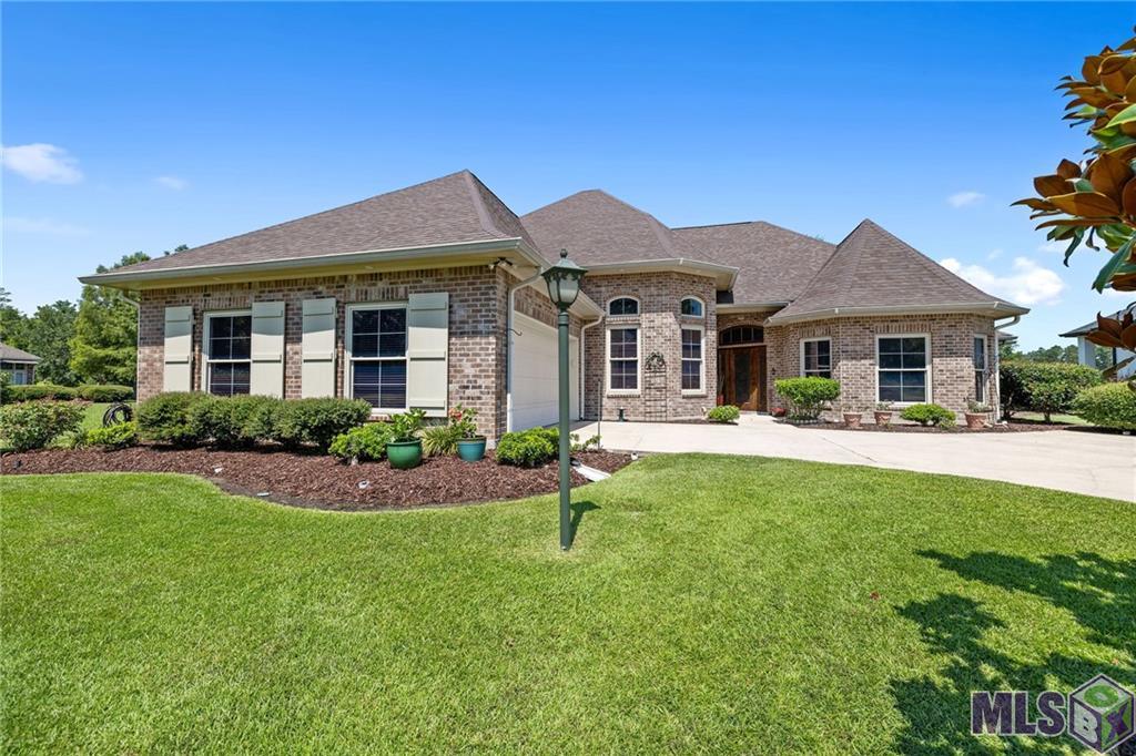 30748 Blue Wing Crescent, Springfield, Louisiana image 1