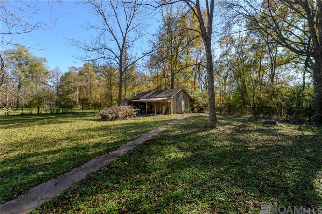 582 Barron Chapel Road, Pineville, Louisiana image 12