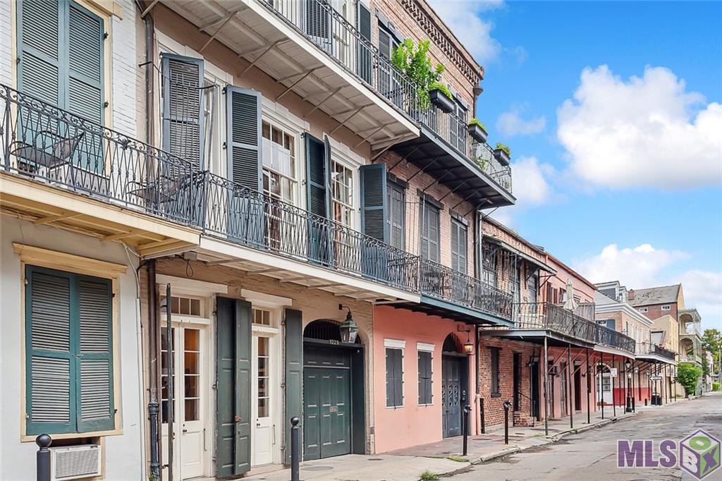 1229 Chartres Street, New Orleans, Louisiana image 3