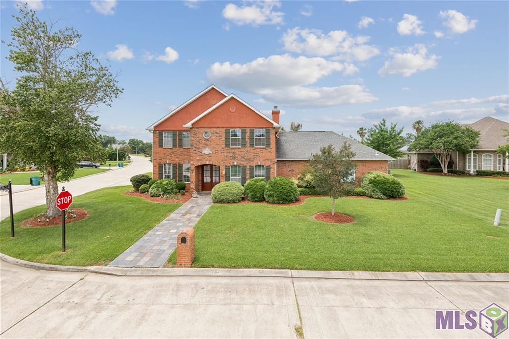 2 Squirewood Court, Harvey, Louisiana image 3