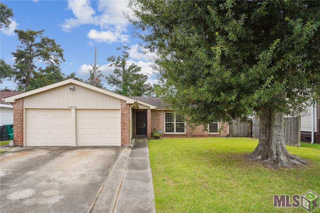 2644 Oakmere Drive, Harvey, Louisiana image 2