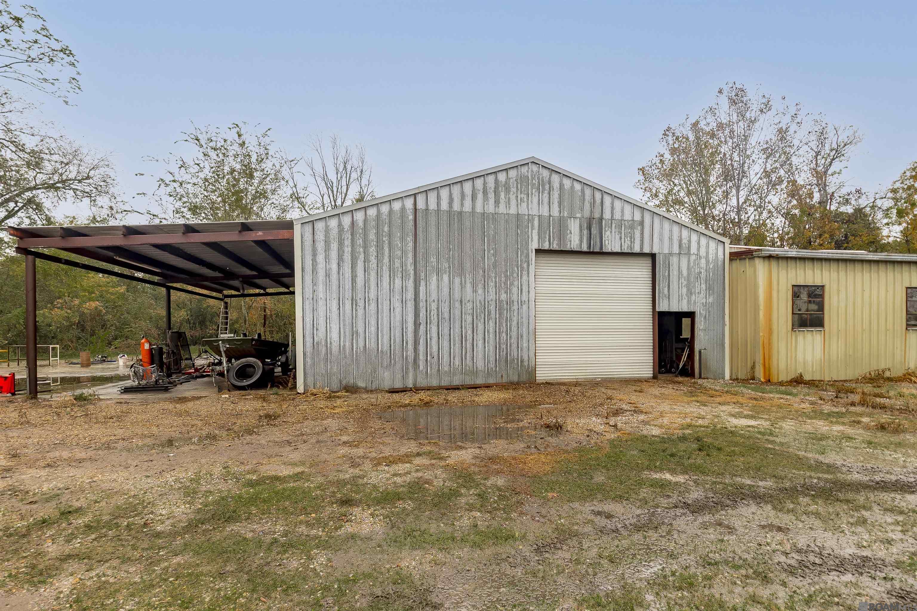 10051 N River Rd, Port Allen, Louisiana image 3