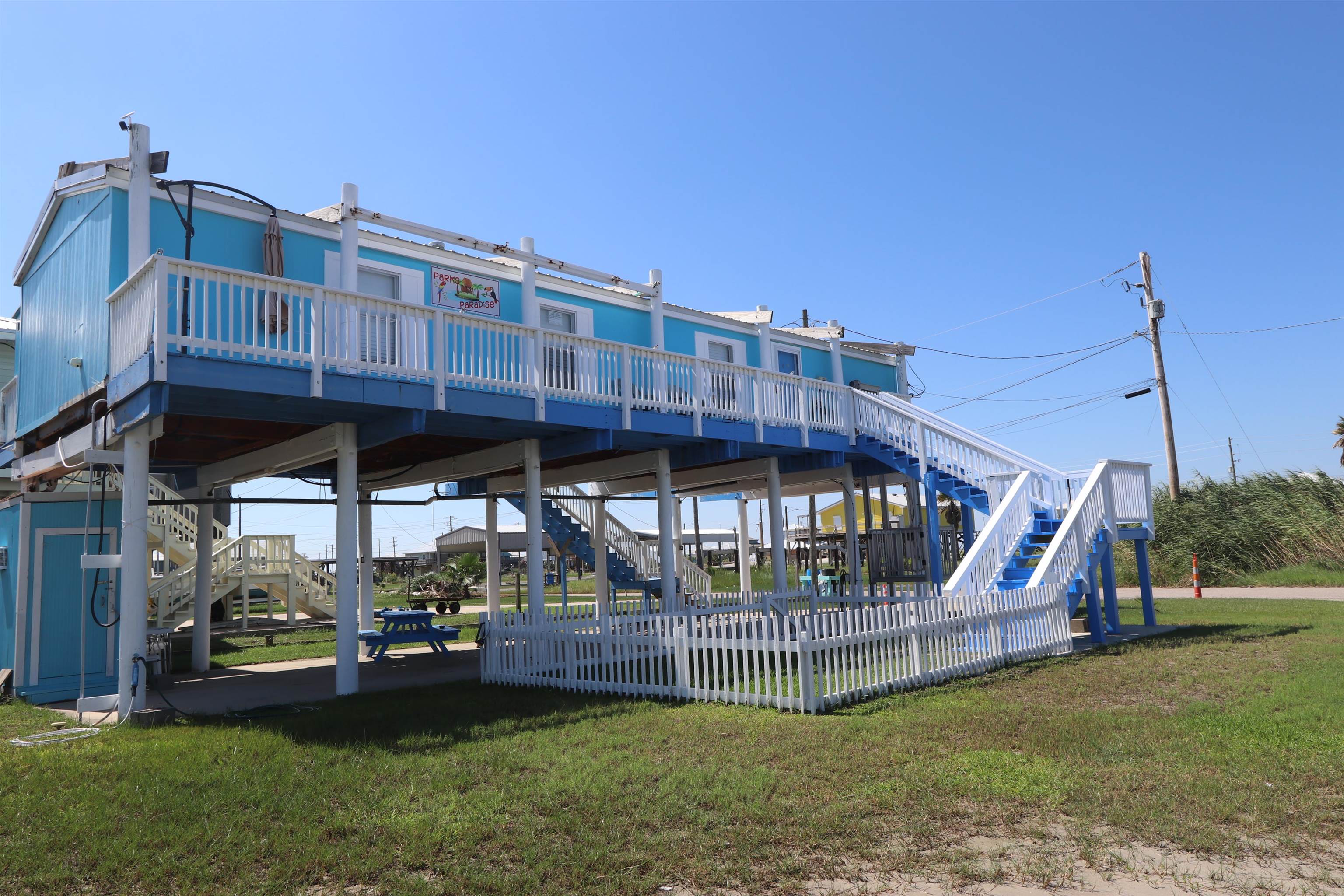 150 Circle Avenue, Grand Isle, Louisiana image 2