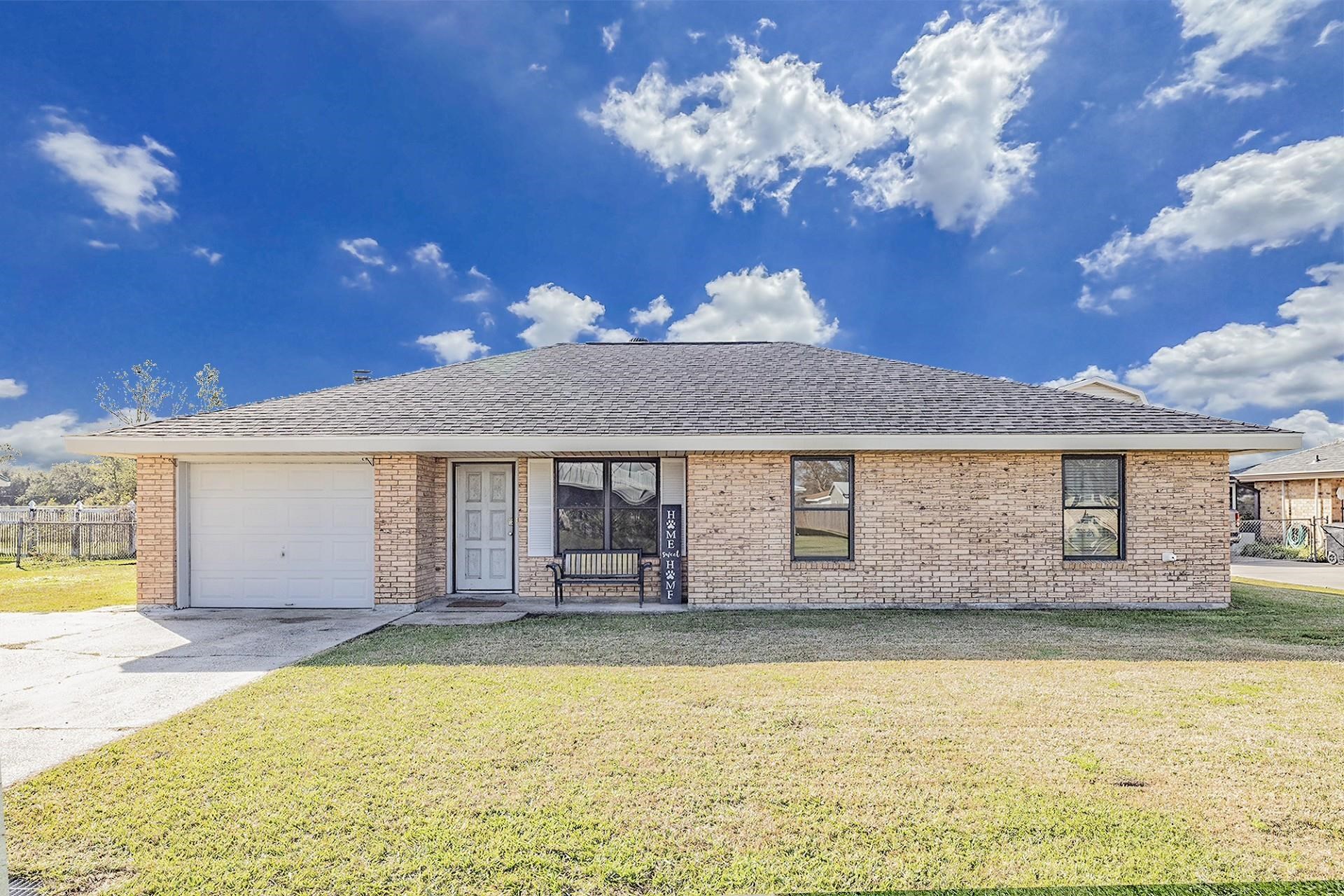 117 Tina Street, Houma, Louisiana image 1