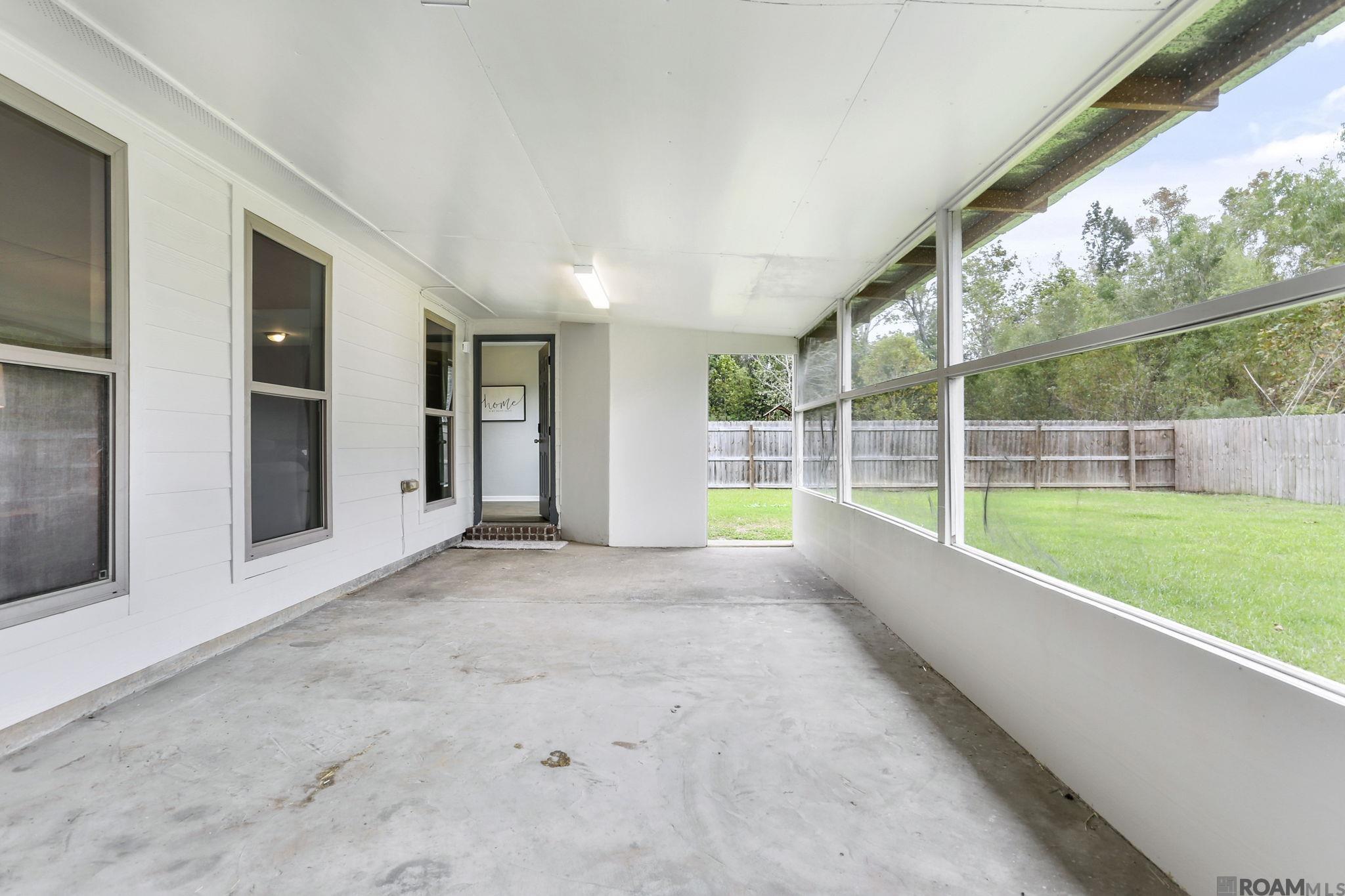 1011 W Huey St, Gonzales, Louisiana image 15