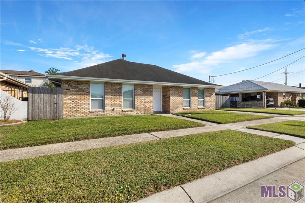 3809 Lena Drive, Chalmette, Louisiana image 24