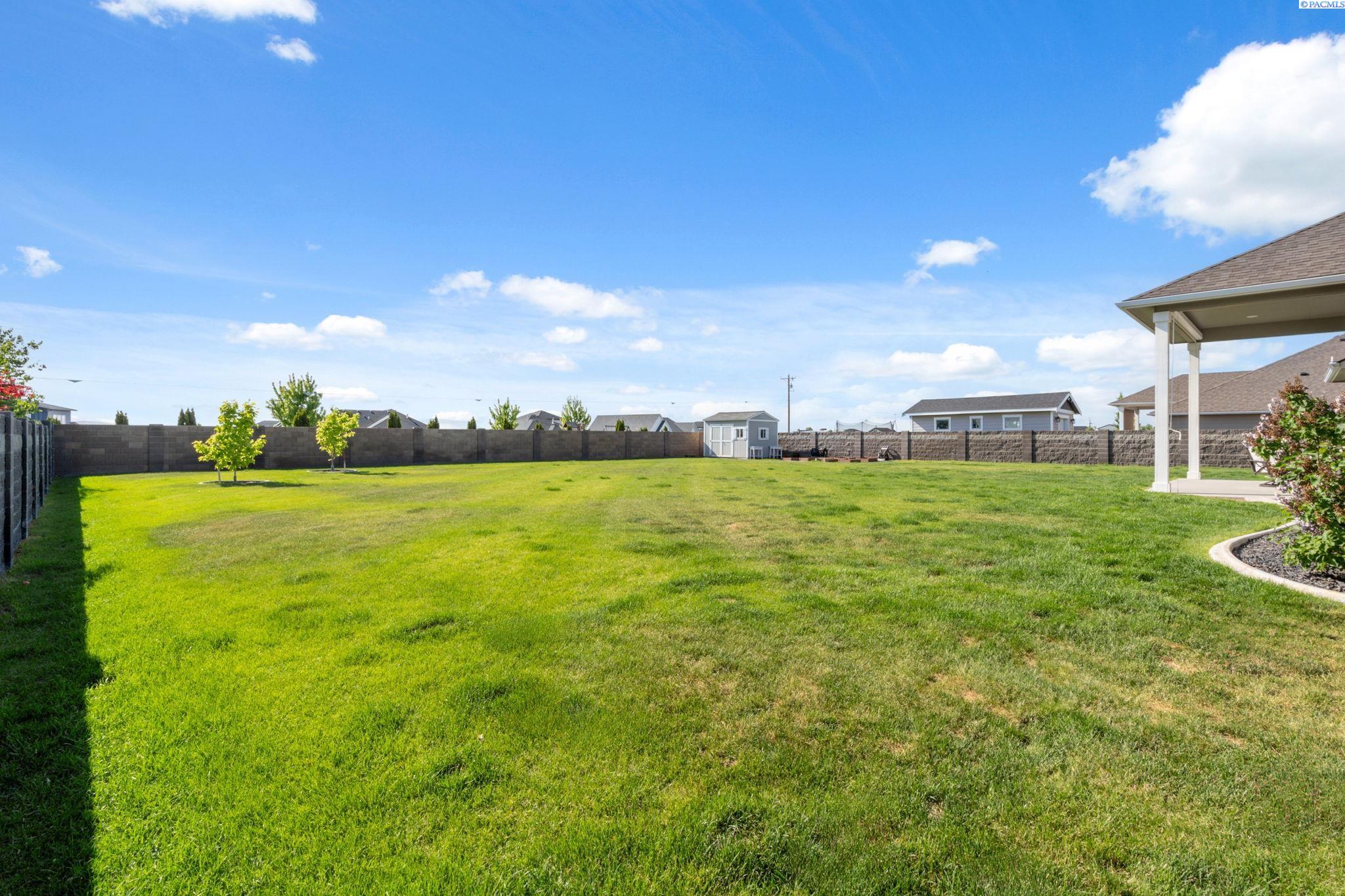 Pasco, Washington 99301, United States, 4 Bedrooms Bedrooms, ,3 BathroomsBathrooms,Residential,Active,124903