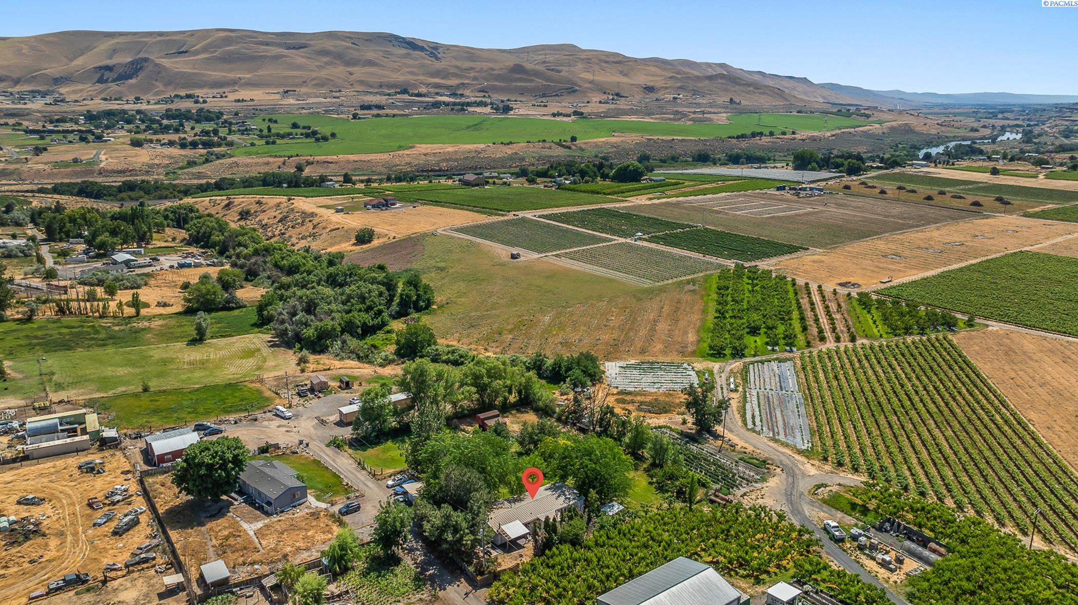 Benton City, Washington 99320, United States, 3 Bedrooms Bedrooms, ,2 BathroomsBathrooms,Residential,Active,178111