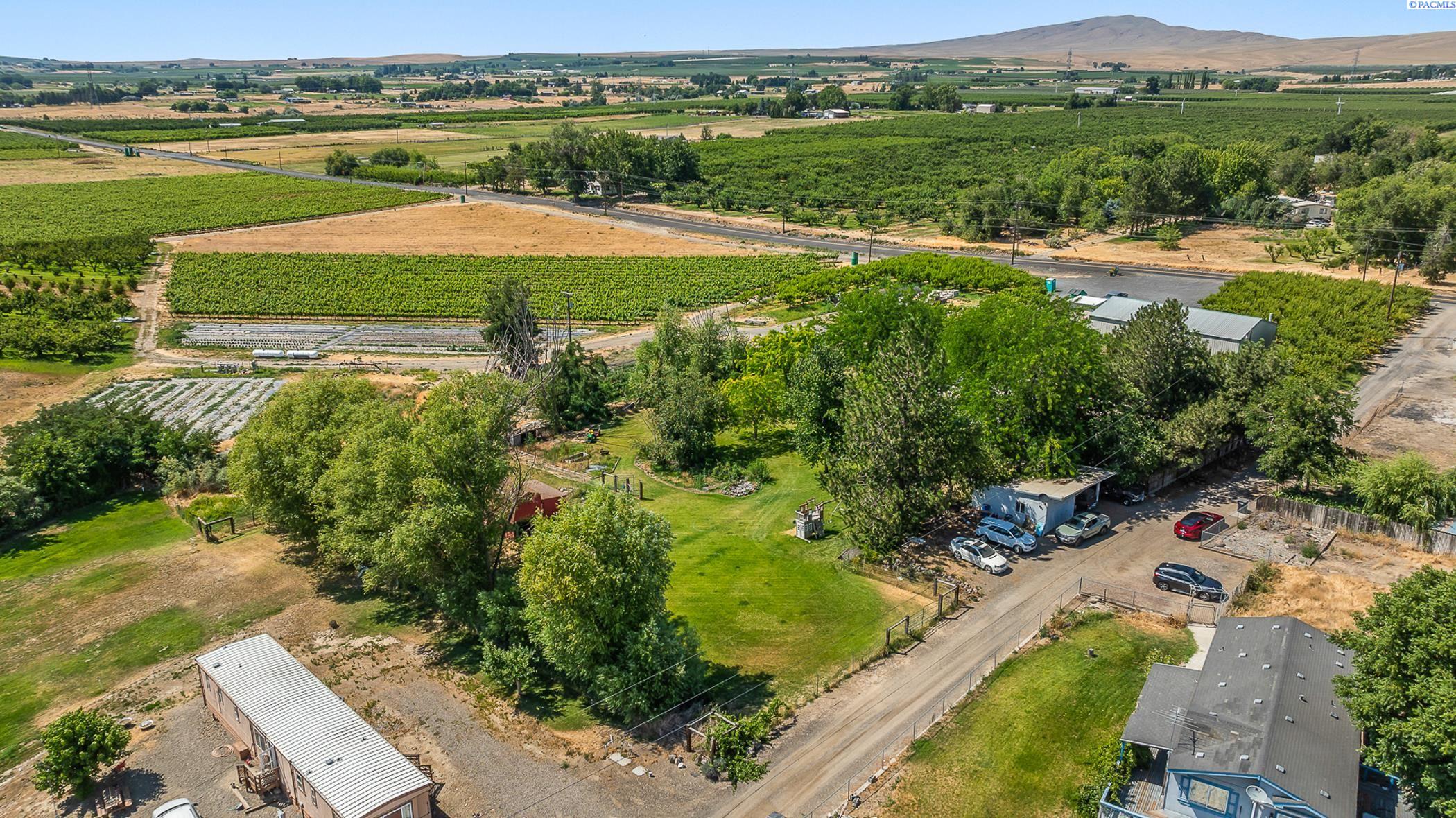 Benton City, Washington 99320, United States, 3 Bedrooms Bedrooms, ,2 BathroomsBathrooms,Residential,Active,178111