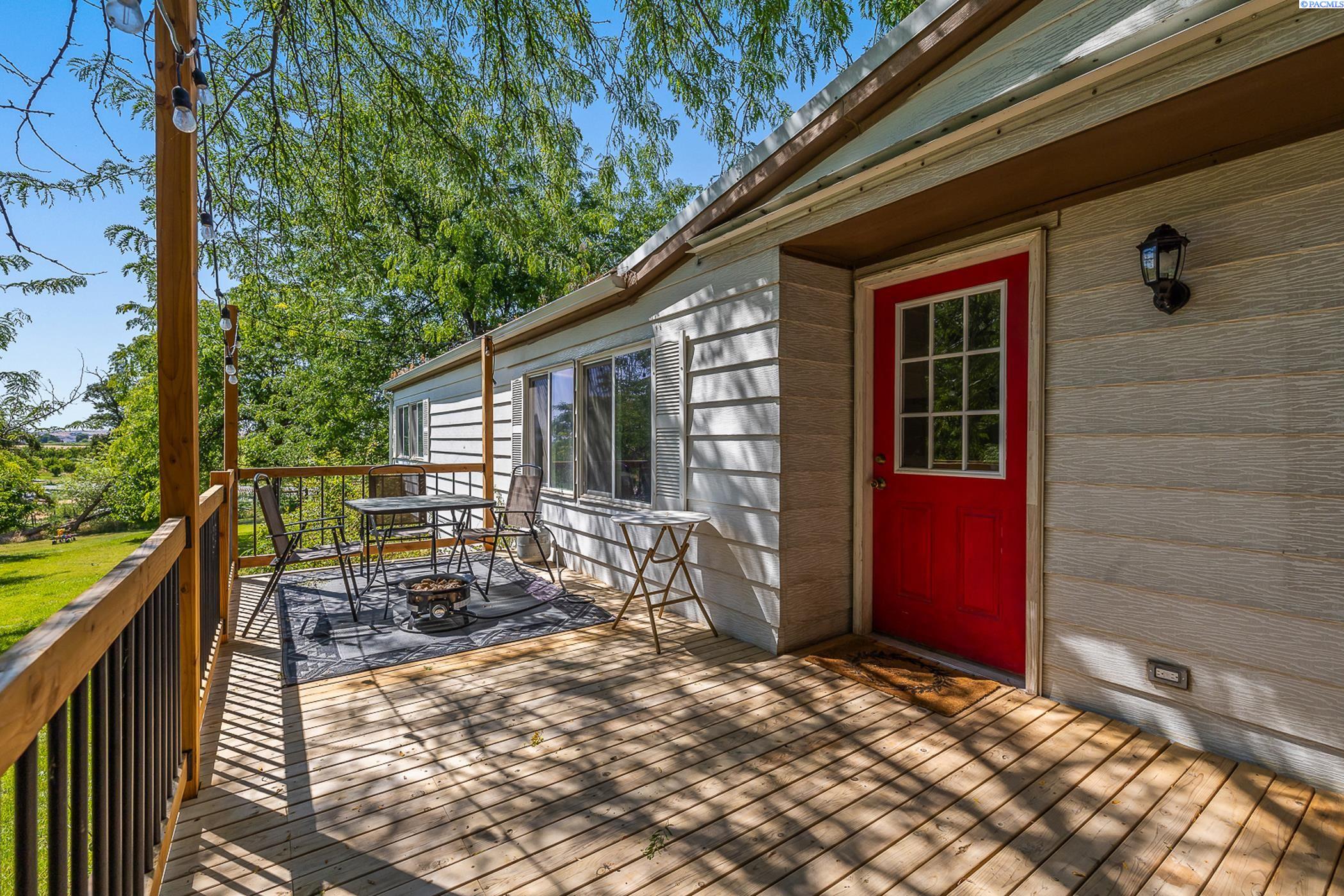 Benton City, Washington 99320, United States, 3 Bedrooms Bedrooms, ,2 BathroomsBathrooms,Residential,Active,178111