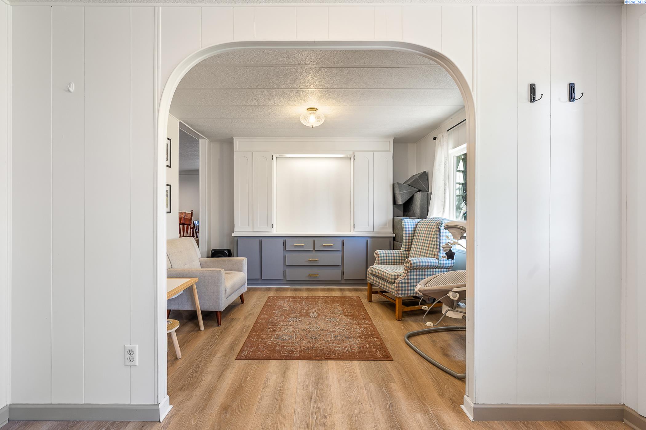 Benton City, Washington 99320, United States, 3 Bedrooms Bedrooms, ,2 BathroomsBathrooms,Residential,Active,178111