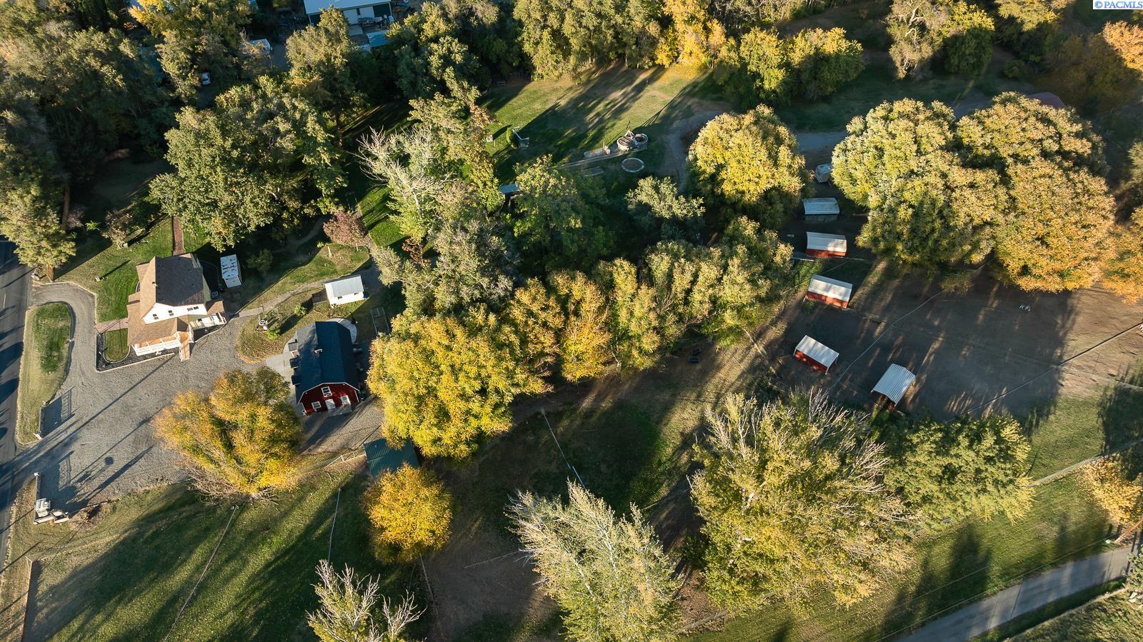 Benton City, Washington 99320, United States, 4 Bedrooms Bedrooms, ,3 BathroomsBathrooms,Residential,Pending,124854
