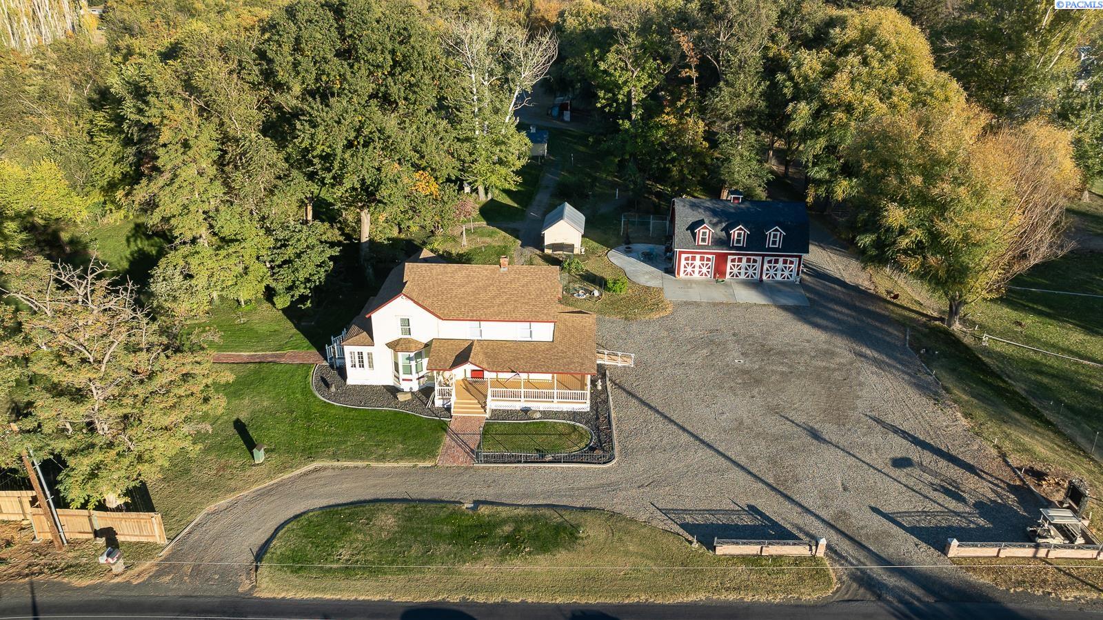 Benton City, Washington 99320, United States, 4 Bedrooms Bedrooms, ,3 BathroomsBathrooms,Residential,Pending,124854