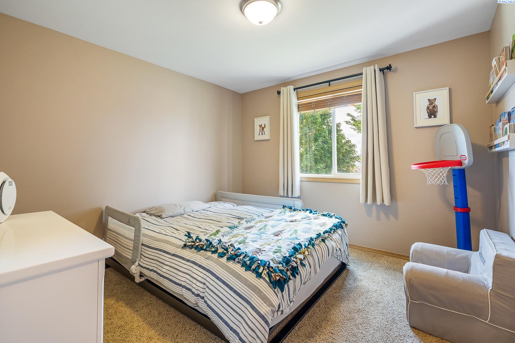 Pasco, Washington 99301, United States, 3 Bedrooms Bedrooms, ,2 BathroomsBathrooms,Residential,Active,129961