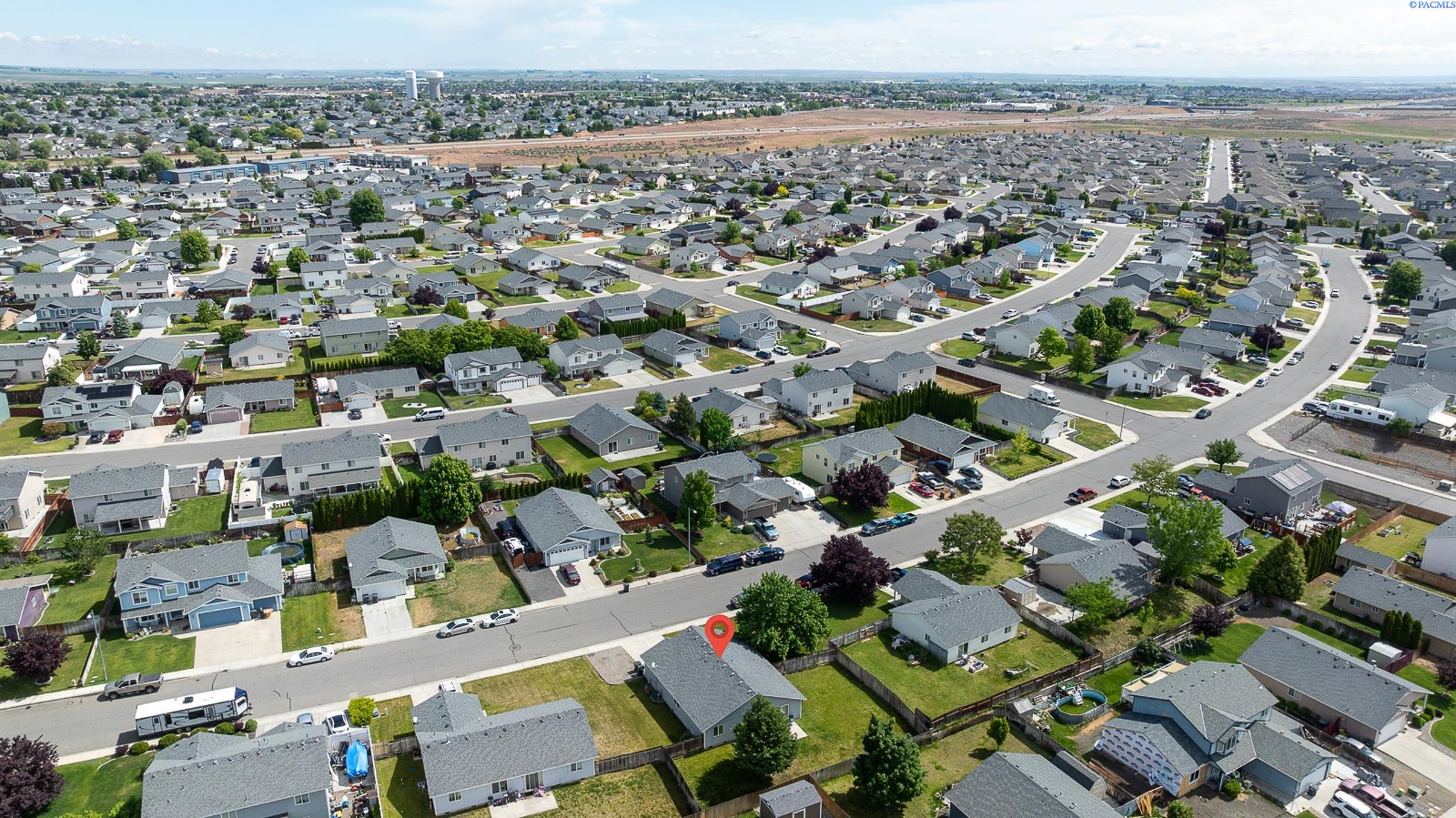 Pasco, Washington 99301, United States, 3 Bedrooms Bedrooms, ,2 BathroomsBathrooms,Residential,Active,129961