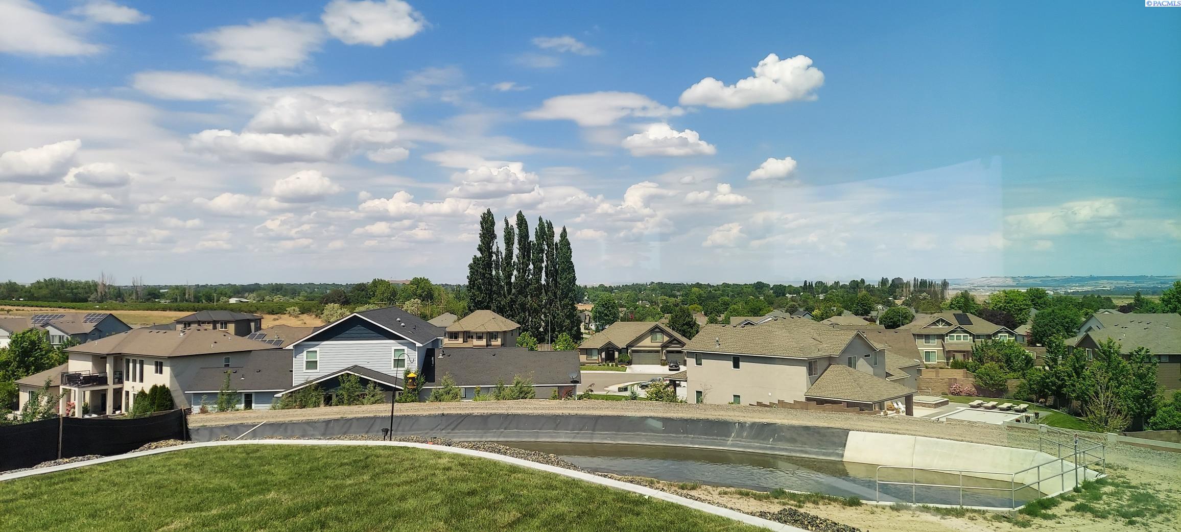 Photo 1 of 5 — 4272 Cowlitz Blvd Unit View, Richland, WA 99352
