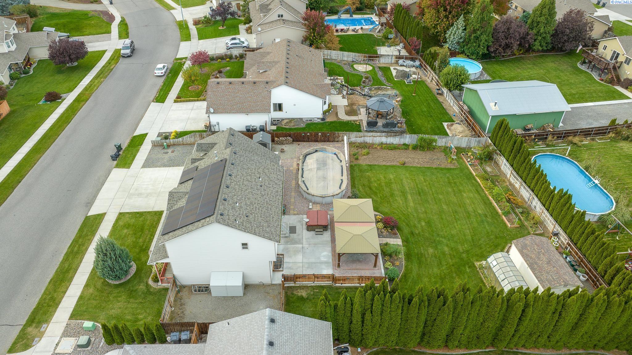 Pasco, Washington 99301, United States, 6 Bedrooms Bedrooms, ,4 BathroomsBathrooms,Residential,Active,1494