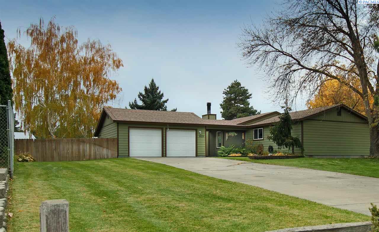 Photo 1 of 1 — 3227 W 13th Ave, Kennewick, WA 99338