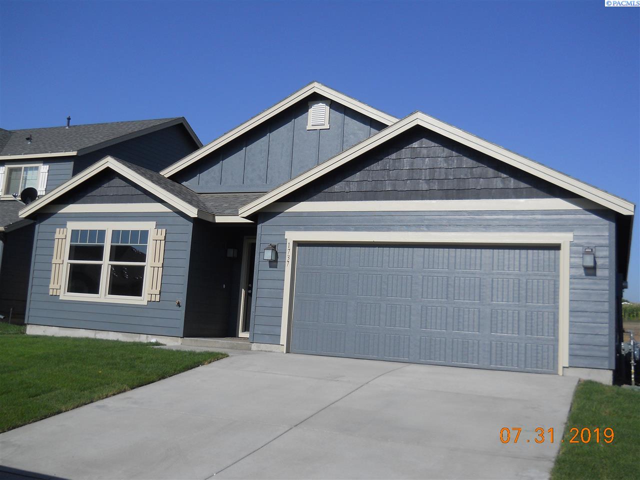 Photo 1 of 1 — 1737 S 13th Street, Sunnyside, WA 98944