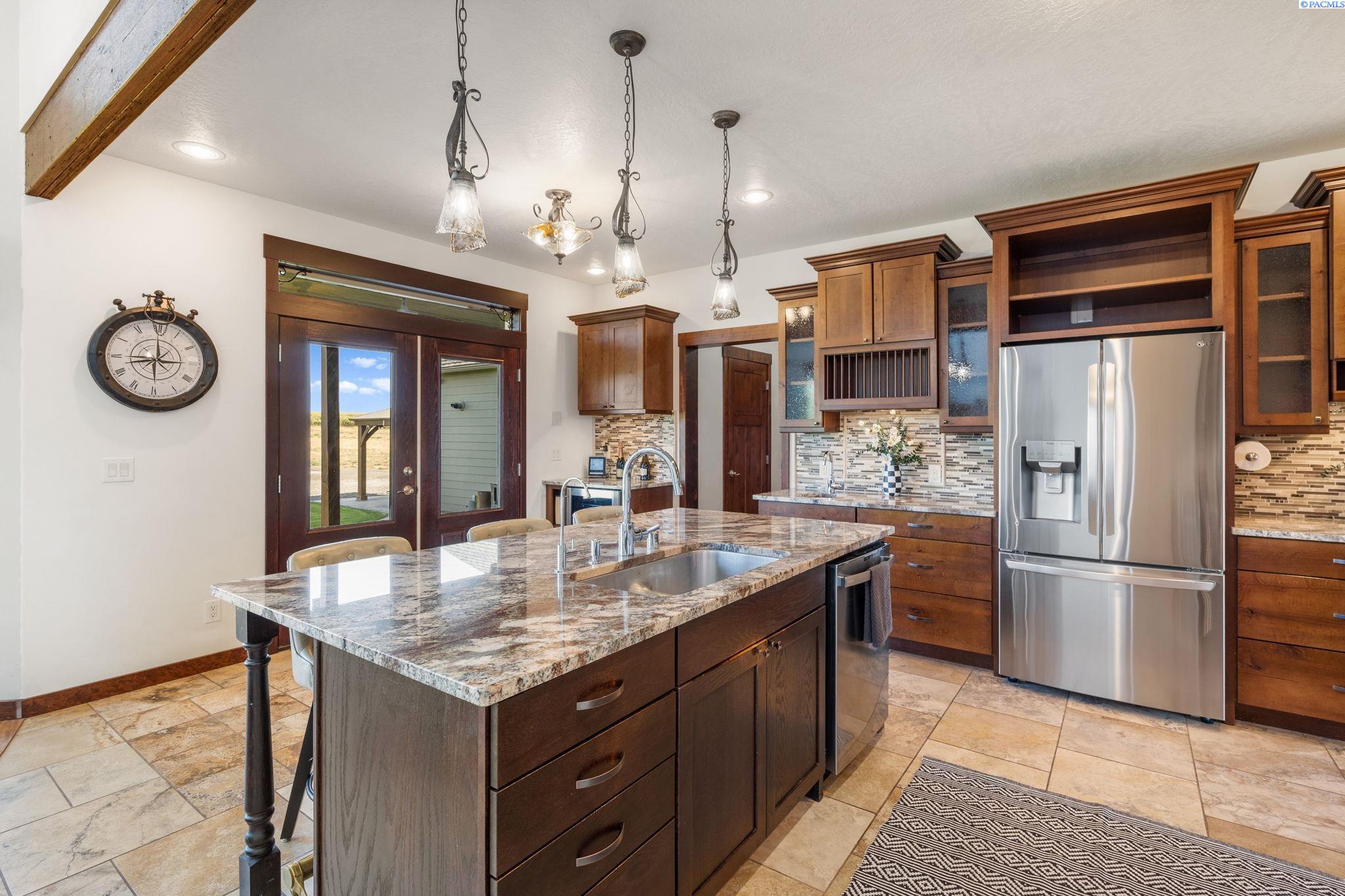 Pasco, Washington 99301, United States, 4 Bedrooms Bedrooms, ,3 BathroomsBathrooms,Residential,Active,53390