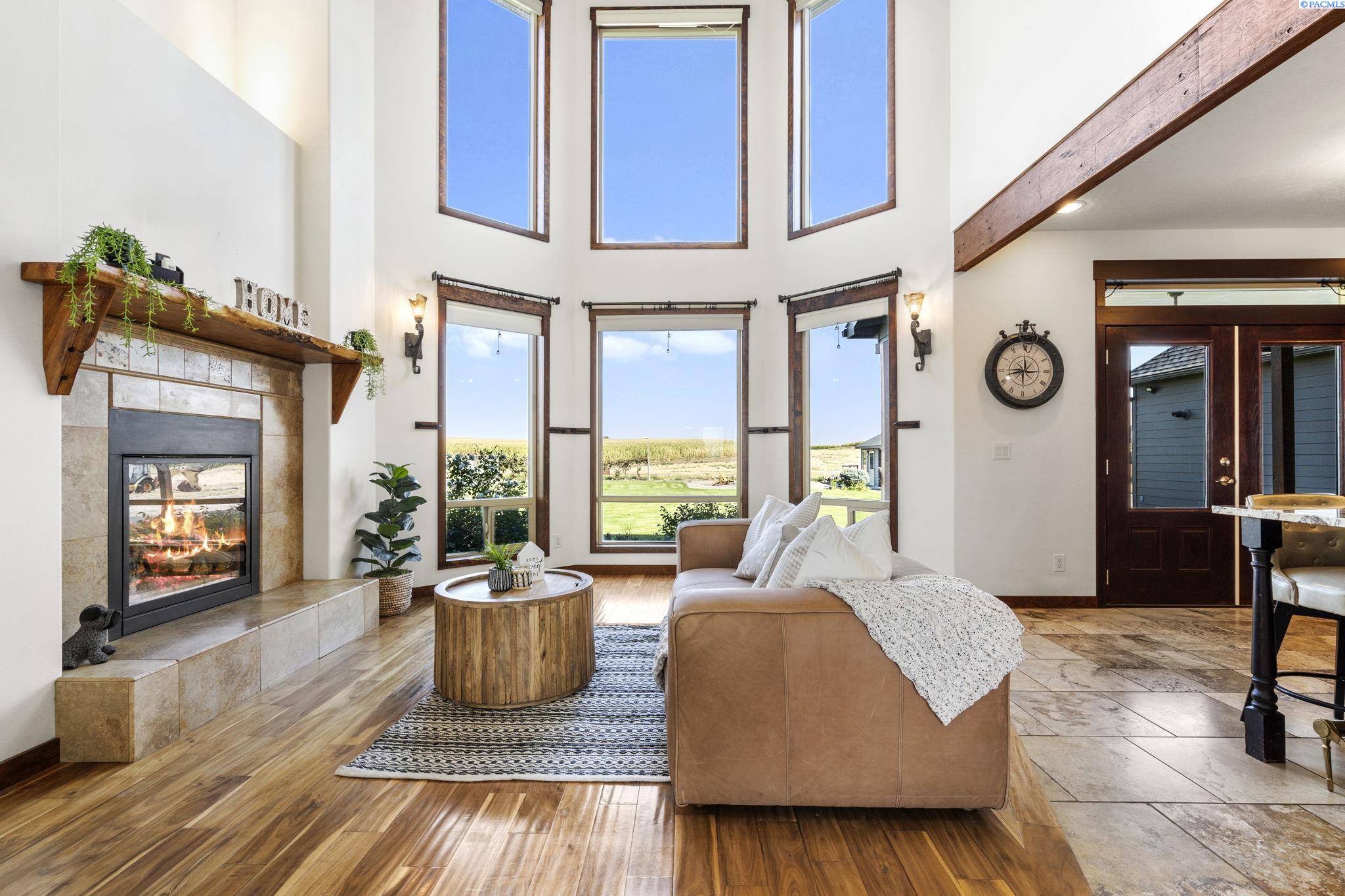 Pasco, Washington 99301, United States, 4 Bedrooms Bedrooms, ,3 BathroomsBathrooms,Residential,Active,53390